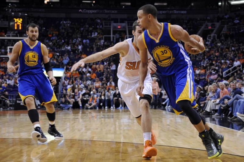 Name:  andrew-bogut-stephen-curry-nba-golden-state-warriors-phoenix-suns.jpg
Views: 2798
Size:  73.2 KB