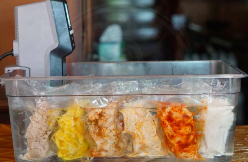 Name:  sousvide-chicken-.jpg
Views: 165
Size:  47.9 KB