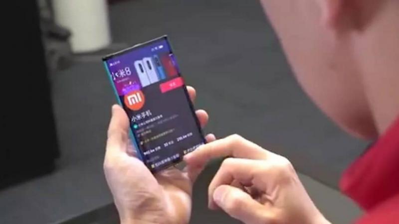 Name:  xiaomi-vs-samsung-foldable-phone-02-1024x576.jpg
Views: 76
Size:  23.6 KB