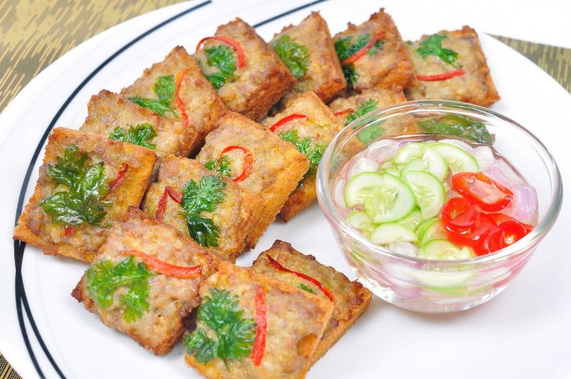 Name:  วิธีทำขนมปังหน้าหมูสูตรอร่อย.jpg
Views: 981
Size:  75.3 KB