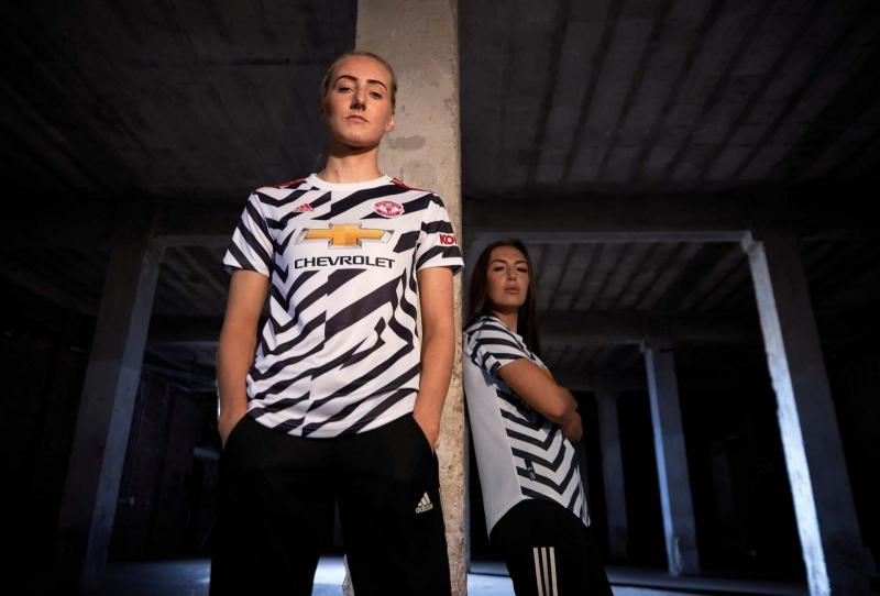 Name:  man-u-4-min.jpg
Views: 323
Size:  42.7 KB