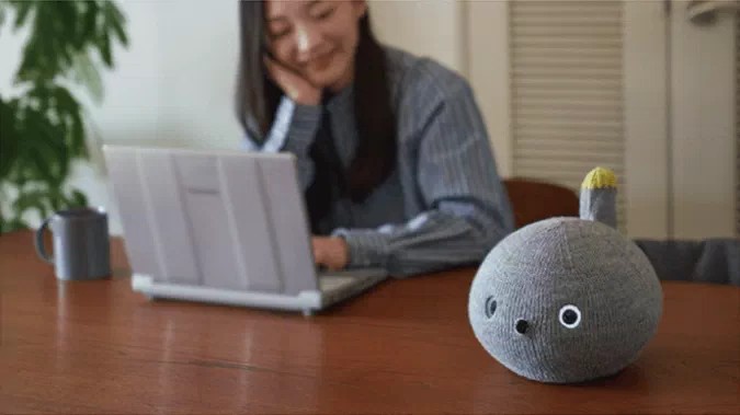 Name:  panasonic-nicobo-pet-robot-cat-in-sock-d.jpg
Views: 146
Size:  37.5 KB